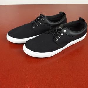 Black/white shoes NWOT